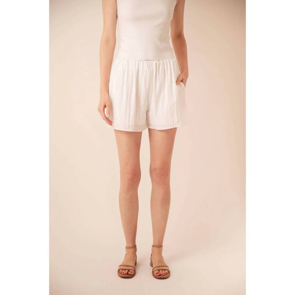 NEW MOD REF piper lightweight shorts in white